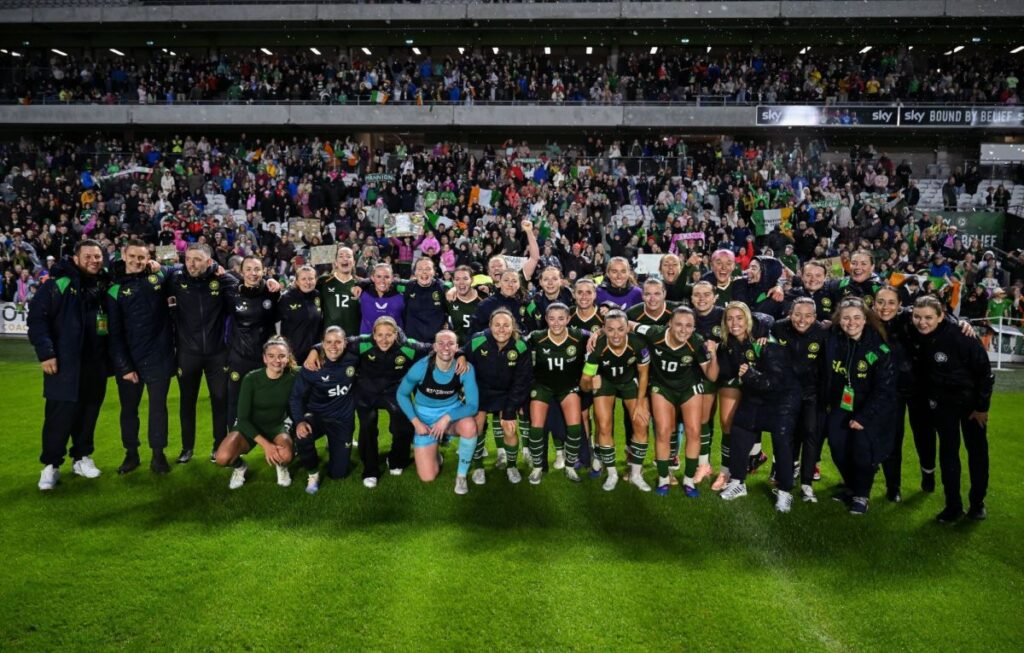 Rep Ireland Women team football soccer